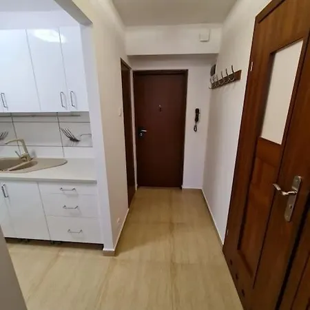 Fantastic Waw - Ch35 4 Apartment